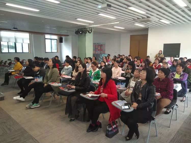 情系民企女職工，健康課堂暖人心——江東婦聯(lián)開展“健康課堂進企業(yè)”活動側記